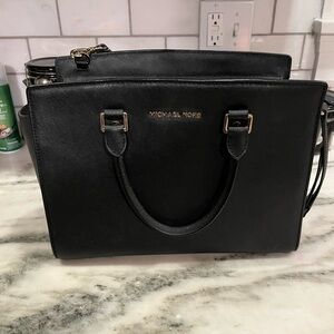 Michael Kors Classic Selma Black Satchel